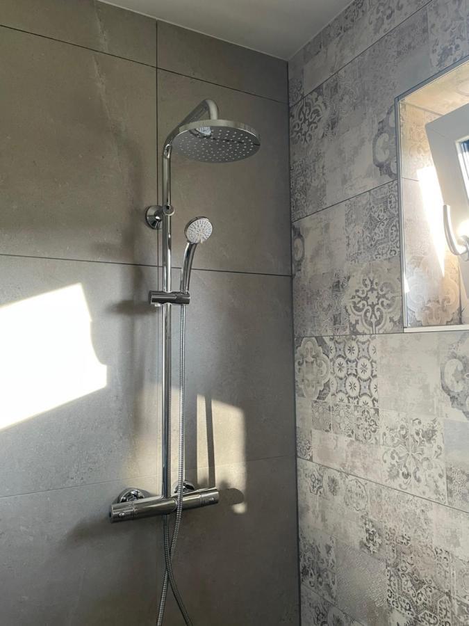 Luxury - Apartment Mit Balkon In Seenaehe Gmunden Luaran gambar